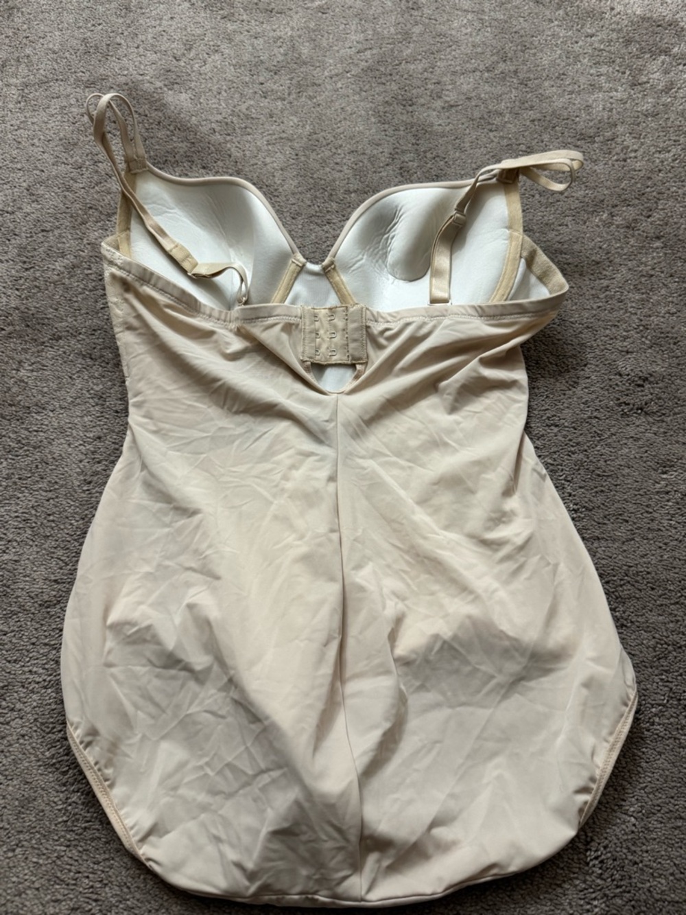 Maidenform Shapewear Bodysuit Beige Underwire Lace Control SIZE 38C - Picture 5 of 7